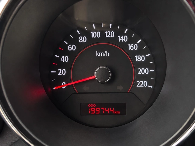 Kia Soul 1.6 BENZ - автомобили, коли, обяви за нови и употребявани 12