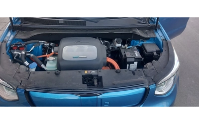 Kia Soul Soul EV   60000km - автомобили, коли, обяви за нови и употребявани 13