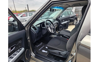 Kia Soul 1.6GDI-140к.с EURO 5-КЛИМАТИК- ШВЕЙЦАРИЯ - автомобили, коли, обяви за нови и употребявани 10