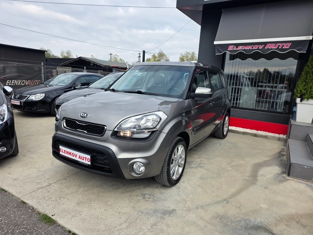 Kia Soul 1.6GDI-140к.с EURO 5-КЛИМАТИК- ШВЕЙЦАРИЯ - автомобили, коли, обяви за нови и употребявани 2