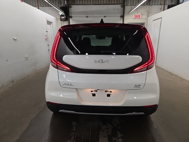 Kia SOUL EV N/A Front Wheel Drive - автомобили, коли, обяви за нови и употребявани 16