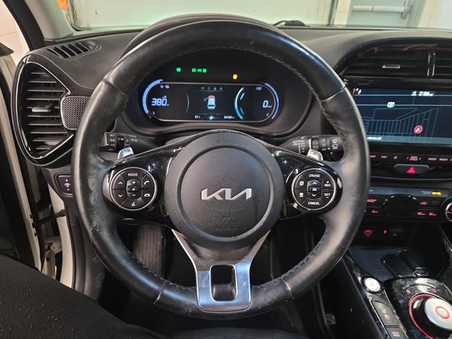 Kia SOUL EV N/A Front Wheel Drive - автомобили, коли, обяви за нови и употребявани 18