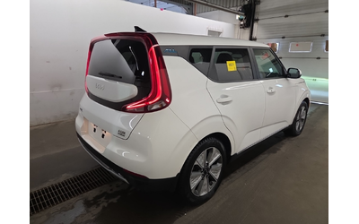 kia-soul-ev-n-a-front-wheel-drive - 2