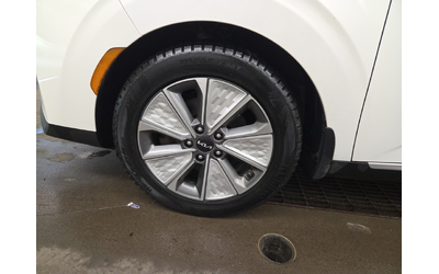 kia-soul-ev-n-a-front-wheel-drive - 5