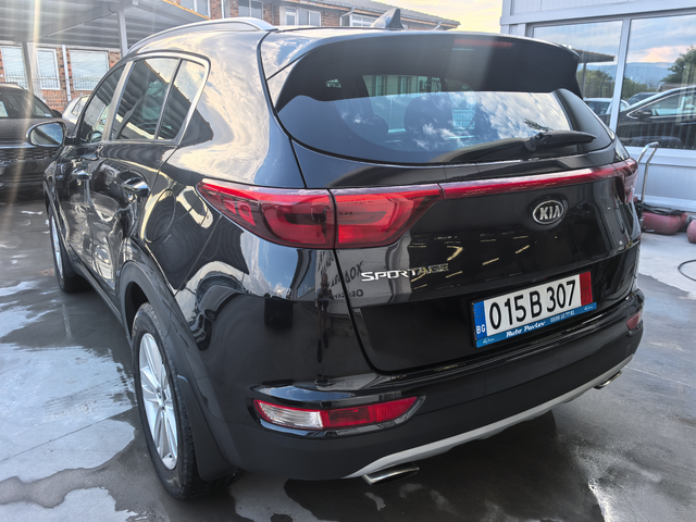 Kia Sportage 1.6 T-GDI 4X4 Spirit - автомобили, коли, обяви за нови и употребявани 4