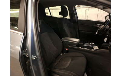 Kia Sportage 1.6 T-GDi/ HYBRID/ Active Business/ 4x2 / Очакван! - автомобили, коли, обяви за нови и употребявани 6