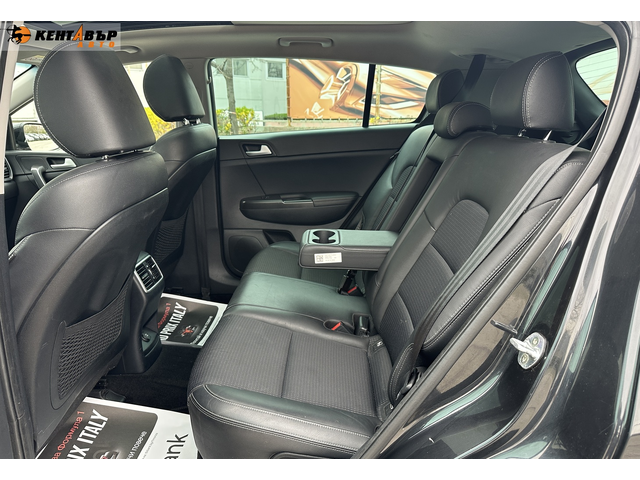 Kia Sportage 1.7CRDi/Автоматик/Панорама/Реални км/Внос от Италия/ГАРАНЦИЯ ОТ КЕНТАВЪР - автомобили, коли, обяви за нови и употребявани 9