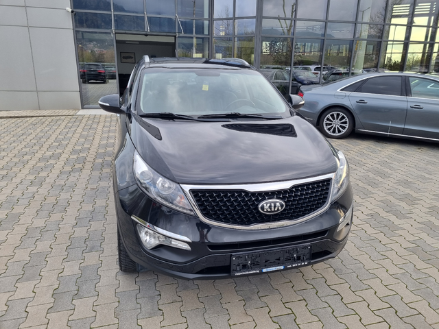 Kia Sportage 1.7CRDi-КАТО НОВА / 132.000км !!! - автомобили, коли, обяви за нови и употребявани 0