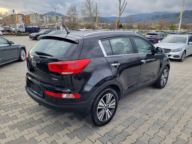 Kia Sportage 1.7CRDi-КАТО НОВА / 132.000км !!! - автомобили, коли, обяви за нови и употребявани 5