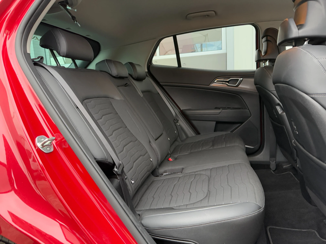 Kia Sportage Реален пробег - автомобили, коли, обяви за нови и употребявани 13