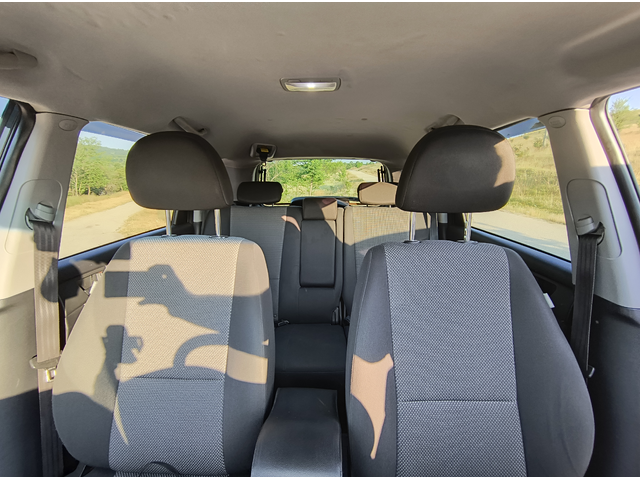 Kia Sportage, 2009 г., 196000 км, 141 к.с. - автомобили, коли, обяви за нови и употребявани 10