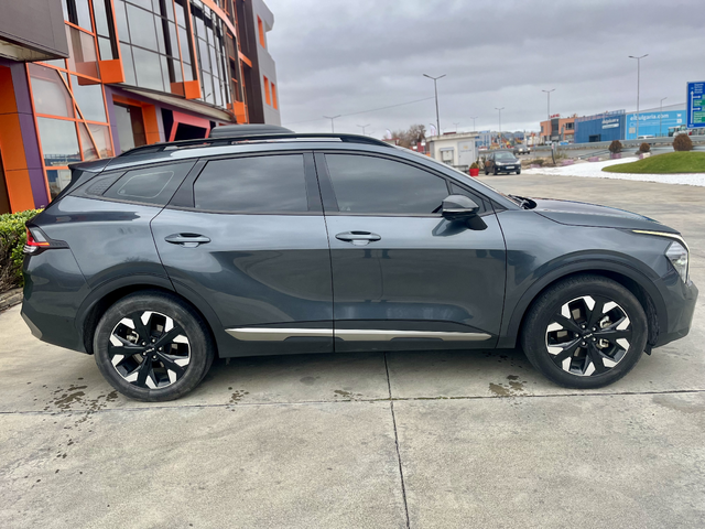 KIA Sportage - автомобили, коли, обяви за нови и употребявани 3