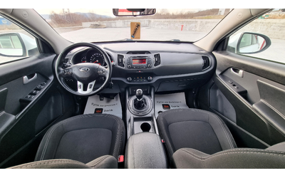 kia Sportage 2.0 crdi 136k.c.4x4 - автомобили, коли, обяви за нови и употребявани 6