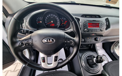 kia Sportage 2.0 crdi 136k.c.4x4 - автомобили, коли, обяви за нови и употребявани 9
