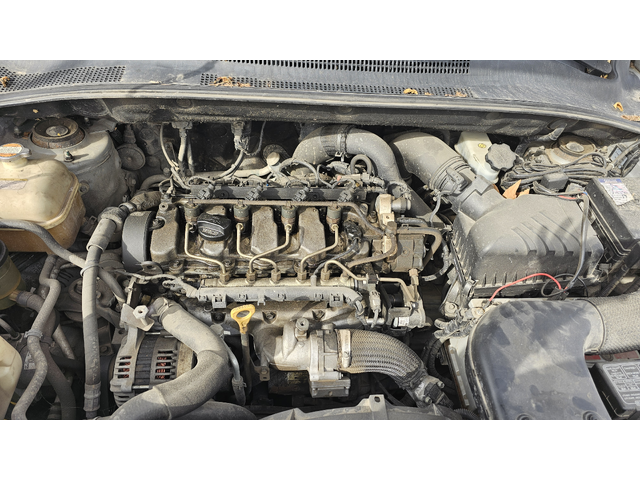 Kia Sportage 2.0 CRDi 140 - автомобили, коли, обяви за нови и употребявани 10