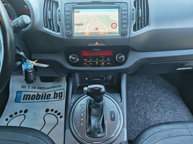 Kia Sportage 2.0CRDI-4x4-КОЖА-НАВИГАЦИЯ-dljf;djru - автомобили, коли, обяви за нови и употребявани 11