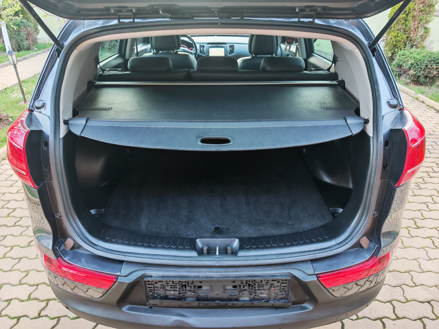 Kia Sportage 2.0CRDI-4x4-КОЖА-НАВИГАЦИЯ-dljf;djru - автомобили, коли, обяви за нови и употребявани 16