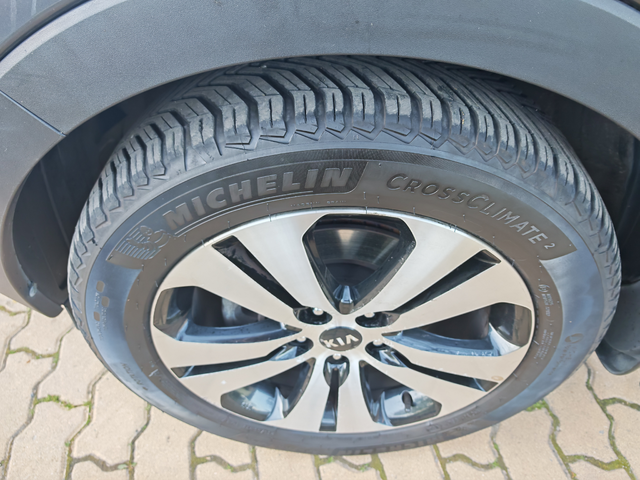 Kia Sportage 2.0CRDI-4x4-КОЖА-НАВИГАЦИЯ-dljf;djru - автомобили, коли, обяви за нови и употребявани 17