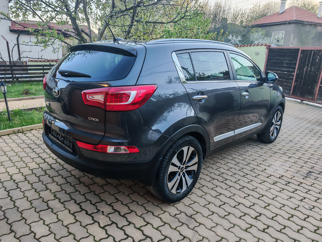 Kia Sportage 2.0CRDI-4x4-КОЖА-НАВИГАЦИЯ-dljf;djru - автомобили, коли, обяви за нови и употребявани 3