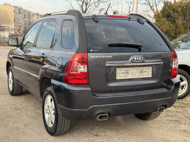 Kia Sportage 2.0CRDI Face Lift NAVI - автомобили, коли, обяви за нови и употребявани 5