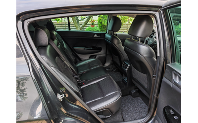 Kia Sportage 2.0CRDI-КОЖА-НАВИГАЦИЯ-КАМЕРА - автомобили, коли, обяви за нови и употребявани 9