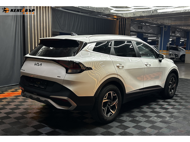 Kia Sportage 2.0d 184 к.с./от Корея/ГАРАНЦИЯ - автомобили, коли, обяви за нови и употребявани 3
