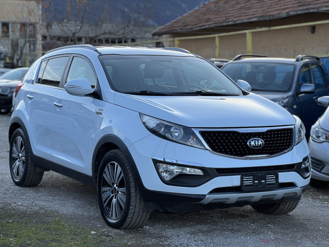 Kia Sportage Kia Sportage 2.0d 4x4 FaceLift - автомобили, коли, обяви за нови и употребявани 0