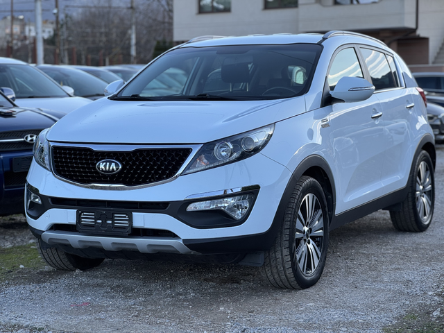 Kia Sportage Kia Sportage 2.0d 4x4 FaceLift - автомобили, коли, обяви за нови и употребявани 1