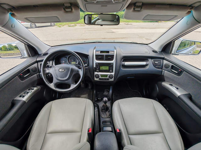 Kia Sportage 2.0i 4x4 LPG BRC - автомобили, коли, обяви за нови и употребявани 11