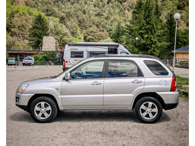 Kia Sportage 2.0i 4x4 LPG BRC - автомобили, коли, обяви за нови и употребявани 7