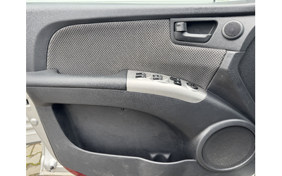 Kia Sportage 2,0i GPL,141ps,климатрон.,esp,ел.пак.,борд.,мулти - автомобили, коли, обяви за нови и употребявани 15