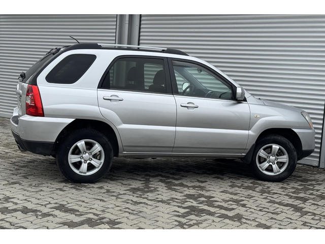 Kia Sportage 2,0i GPL,141ps,климатрон.,esp,ел.пак.,борд.,мулти - автомобили, коли, обяви за нови и употребявани 7