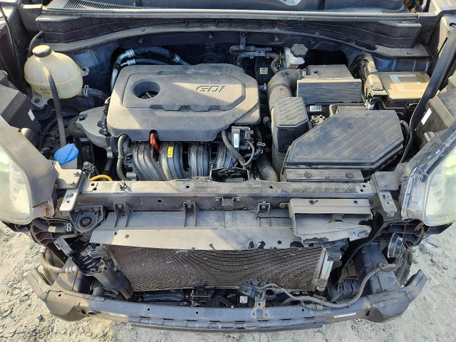 Kia Sportage 2.4L 4 Front-wheel Drive - автомобили, коли, обяви за нови и употребявани 11