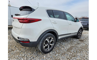 kia-sportage-2-4l-4-front-wheel-drive - 2