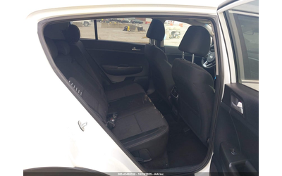 Kia Sportage 2.4L I-4 DI, DOHC, VVT, 181HP Front Wheel Drive - автомобили, коли, обяви за нови и употребявани 7