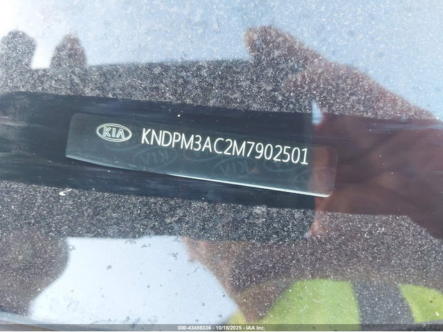 Kia Sportage 2.4L I-4 DI, DOHC, VVT, 181HP Front Wheel Drive - автомобили, коли, обяви за нови и употребявани 8