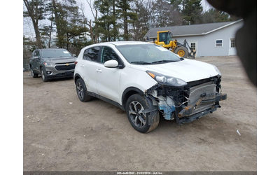 kia-sportage-2-4l-i-4-di-dohc-vvt-181hp-front-wheel-drive - 0