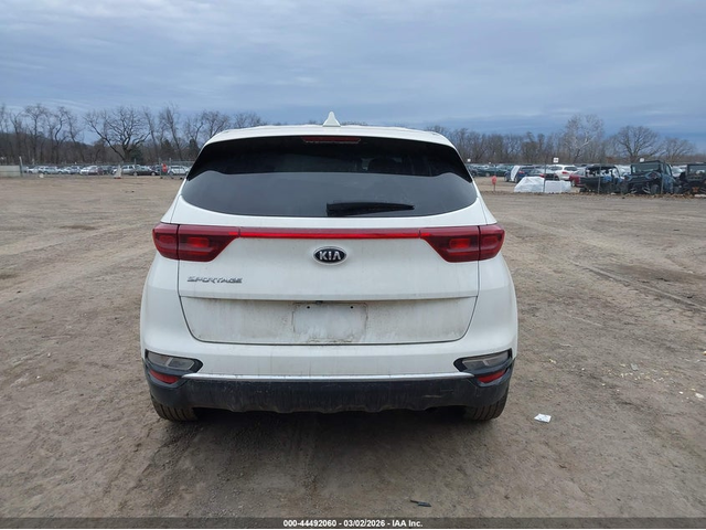 Kia Sportage 2.4L I-4 DI, DOHC, VVT, 181HP Front Wheel Drive - автомобили, коли, обяви за нови и употребявани 16