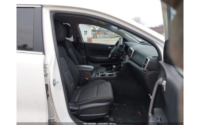 kia-sportage-2-4l-i-4-di-dohc-vvt-181hp-front-wheel-drive - 4