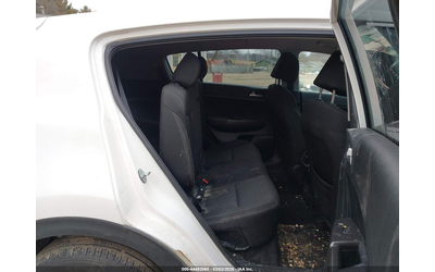 Kia Sportage 2.4L I-4 DI, DOHC, VVT, 181HP Front Wheel Drive - автомобили, коли, обяви за нови и употребявани 7