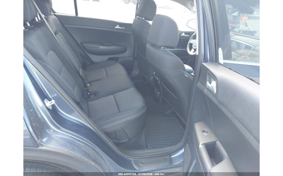 Kia Sportage 2.4L I-4 DI, DOHC, VVT, 181HP Front Wheel Drive - автомобили, коли, обяви за нови и употребявани 7