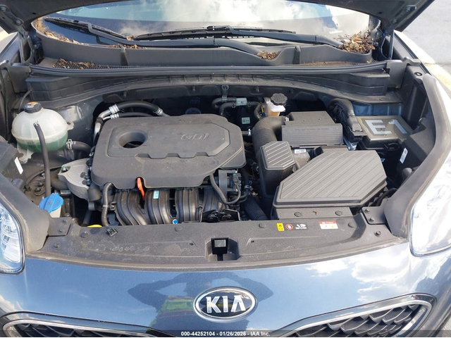 Kia Sportage 2.4L I-4 DI, DOHC, VVT, 181HP Front Wheel Drive - автомобили, коли, обяви за нови и употребявани 9