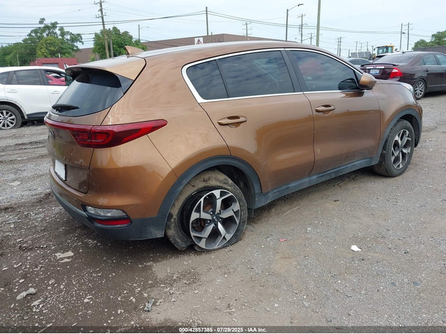 Kia Sportage 2.4L I-4 DI, DOHC, VVT, 181HP Front Wheel Drive - автомобили, коли, обяви за нови и употребявани 3