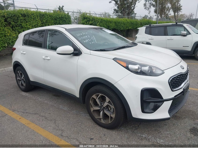 Kia Sportage 2.4L I-4 DI, DOHC, VVT, 181HP Front Wheel Drive - автомобили, коли, обяви за нови и употребявани 0