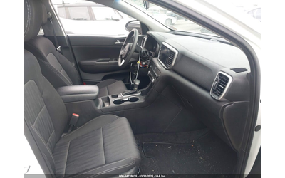 kia-sportage-2-4l-i-4-di-dohc-vvt-181hp-front-wheel-drive - 4