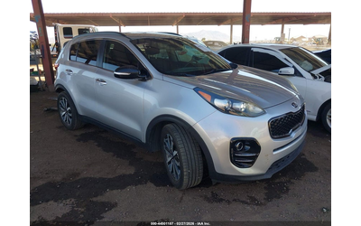 kia-sportage-2-4l-i-4-di-dohc-vvt-181hp-front-wheel-drive - 0