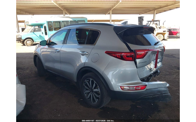 Kia Sportage 2.4L I-4 DI, DOHC, VVT, 181HP Front Wheel Drive - автомобили, коли, обяви за нови и употребявани 13