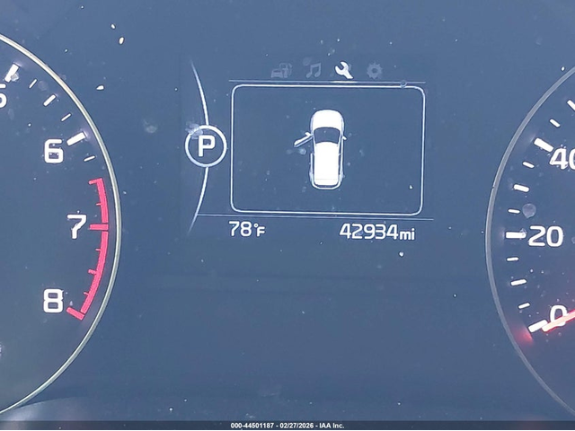 Kia Sportage 2.4L I-4 DI, DOHC, VVT, 181HP Front Wheel Drive - автомобили, коли, обяви за нови и употребявани 14