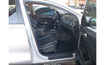 kia-sportage-2-4l-i-4-di-dohc-vvt-181hp-front-wheel-drive - 4