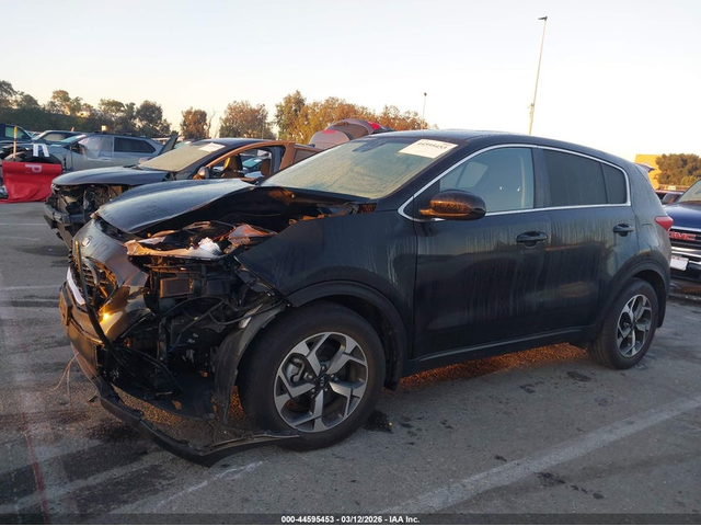 Kia Sportage 2.4L I-4 DI, DOHC, VVT, 181HP Front Wheel Drive - автомобили, коли, обяви за нови и употребявани 13